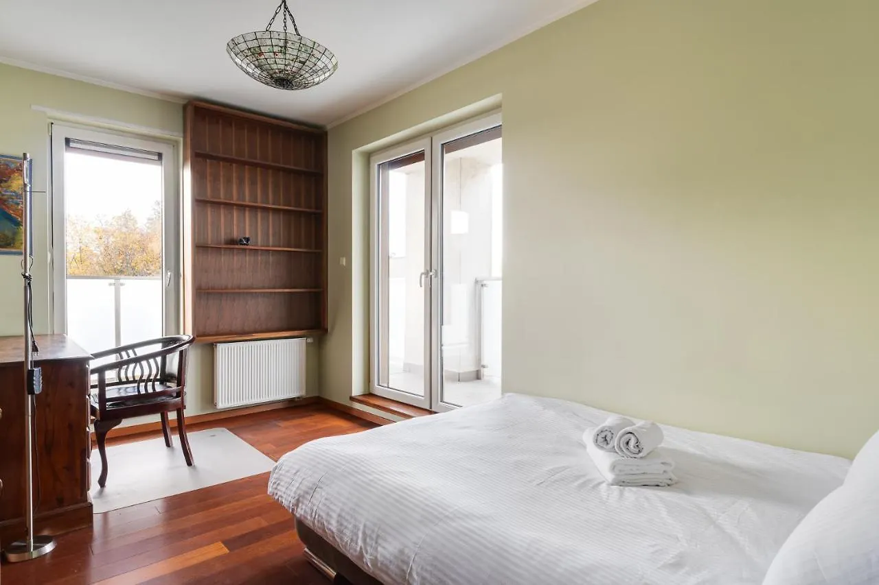 Lasek Marcelinski 2-Bedroom Apartment Posen 0*,  Polen